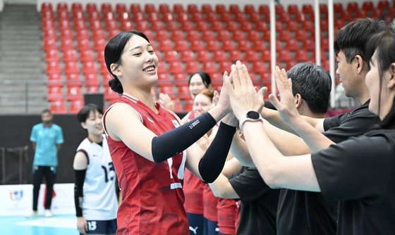 ‘제2의 김연경’으로 기대를 모으는 여중생 거포 손서연. 대회 MVP로 뽑혔다. [연합뉴스]