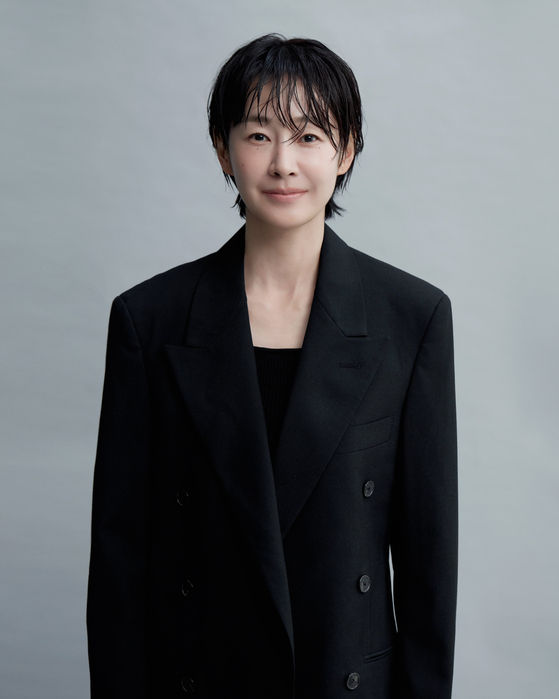 명세빈은 "하진을 통해 많이 배웠다. 하진처럼 남편뿐 아니라 가족, 친구들에게도 옆에 있는 것만으로 위로가 되는 사람이 되고 싶다"고 전했다. 사진 코스모엔터테인먼트