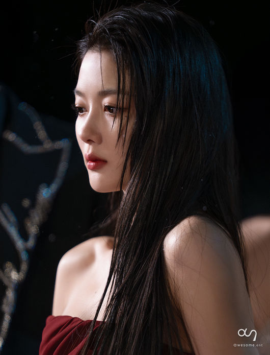 어썸이엔티 제공