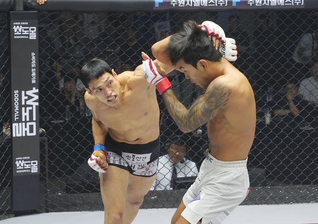 ‘대한민국 웰터급 랭킹1위’로드FC윤태영(29,제주 팀더킹)은 오는7일 서울 장충체육관에서 개최되는 굽네ROAD FC 075에서 처음으로 생긴 웰터급 타이틀에 도전한다. / 로드FC