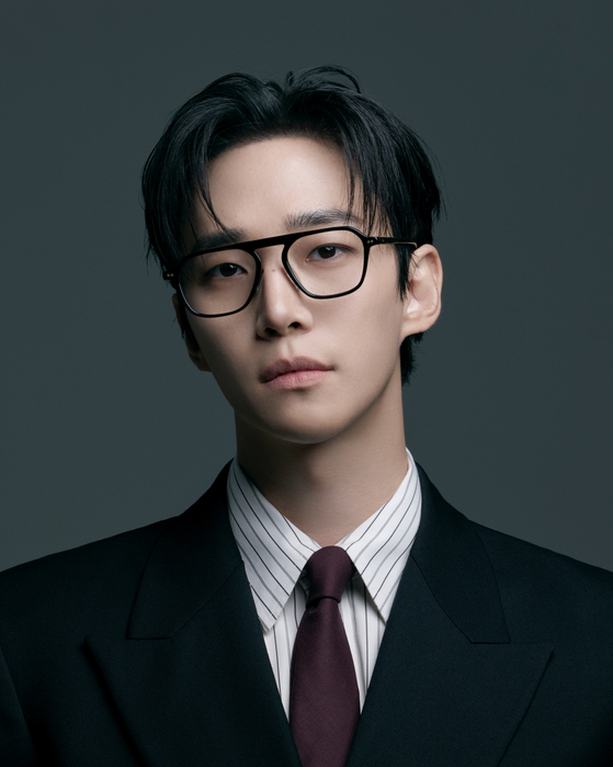 이준호는 "작품 속 캐릭터로 살면서 얻는 경험들이 값지다"며 쉼 없는 배우 활동의 이유를 전했다. 사진 O3 Collective