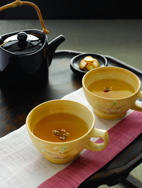 인삼차. 전통차 생산자들이 연대해 한국 전통차 명품 라벨을 만들어 한국의 차 문화를 널리 알리는 것이 중요하다. 사진 한식진흥원 