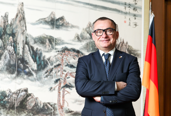 지난 2일 서울 중구 한국은행에서 중앙일보와 인터뷰하고 있는 요하임 나겔 독일 분데스방크 총재. 우상조 기자