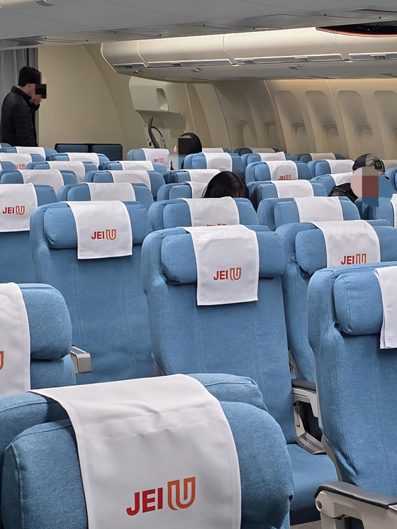 747 이코노미석을 그대로 옮긴 재능대 기내 실습실. 이철재 기자