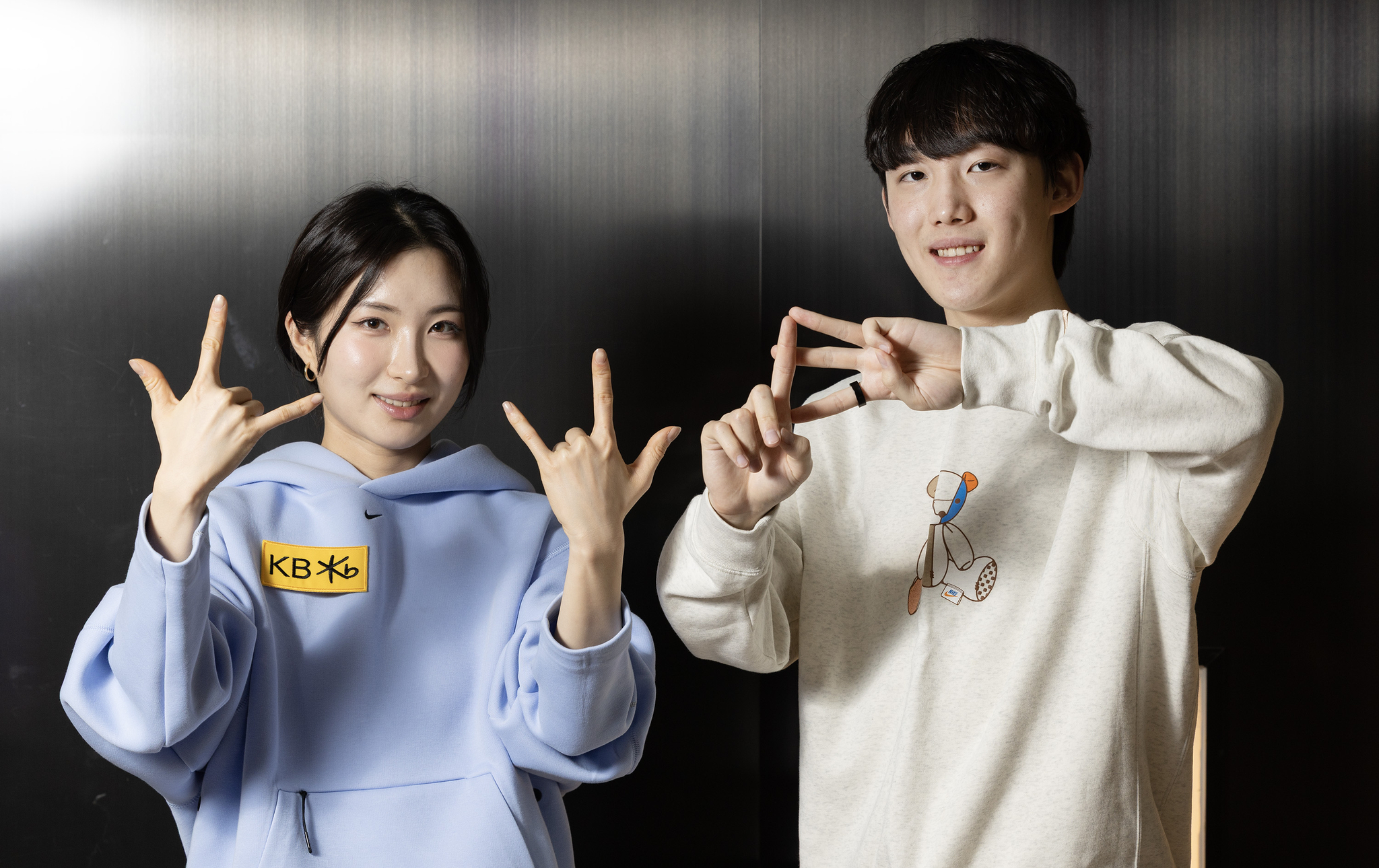 한국 쇼트트랙 대표팀 남녀 에이스 김길리(왼쪽)와 임종언이 밀라노에서 메달 사냥에 앞장선다. 전민규 기자