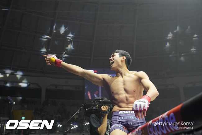 로드FC웰터급 초대 챔피언 윤태영. / 로드FC