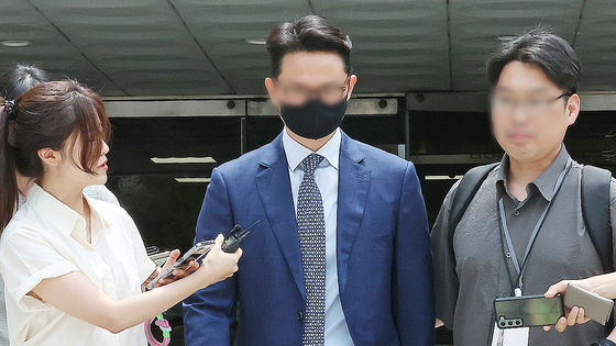  윤영호 전 통일교 세계본부장은 민주당 의원들에 대한 금품 지원 사실과 함께 현안 해결 목적이었다는 취지로 특검팀에 진술했다. 뉴스1