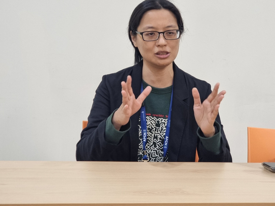 우 훙라이 대만신장투석환우협회 회장이 지난 5일 타에베이에서 열린 아태신장학회에서 한국 기자단과 인터뷰하고 있다. 우 회장은 2007년부터 재택 투석치료를 하고 있다. 타이베이 신성식 기자