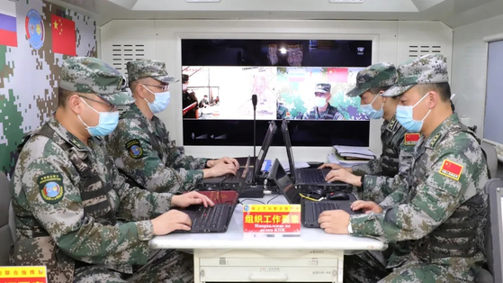 2021년 러시아와 합동 훈련 당시 중국군 지휘통제실.  중국 국방부