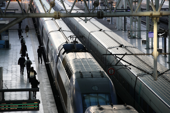 서울역 승강장 자료사진. 뉴스1