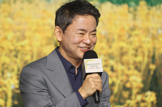 넷플릭스 드라마 '폭싹 속았수다'의 김원석 연출이 방송영상산업발전 분야 문화포장을 수훈한다. 연합뉴스