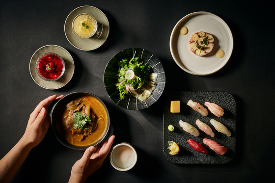 재패니즈 다이닝 레스토랑 ‘호무랑’이 하우스 오브 신세계 청담 오프닝에 맞춰 리뉴얼을 마치고 문을 열었다. 사진 조선호텔앤리조트