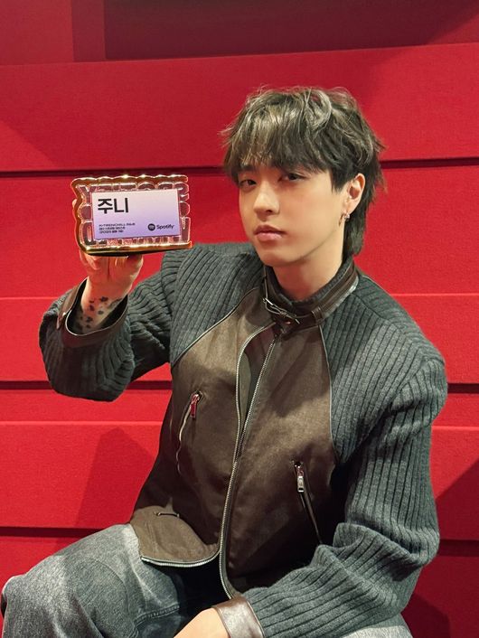 모브컴퍼니 제공