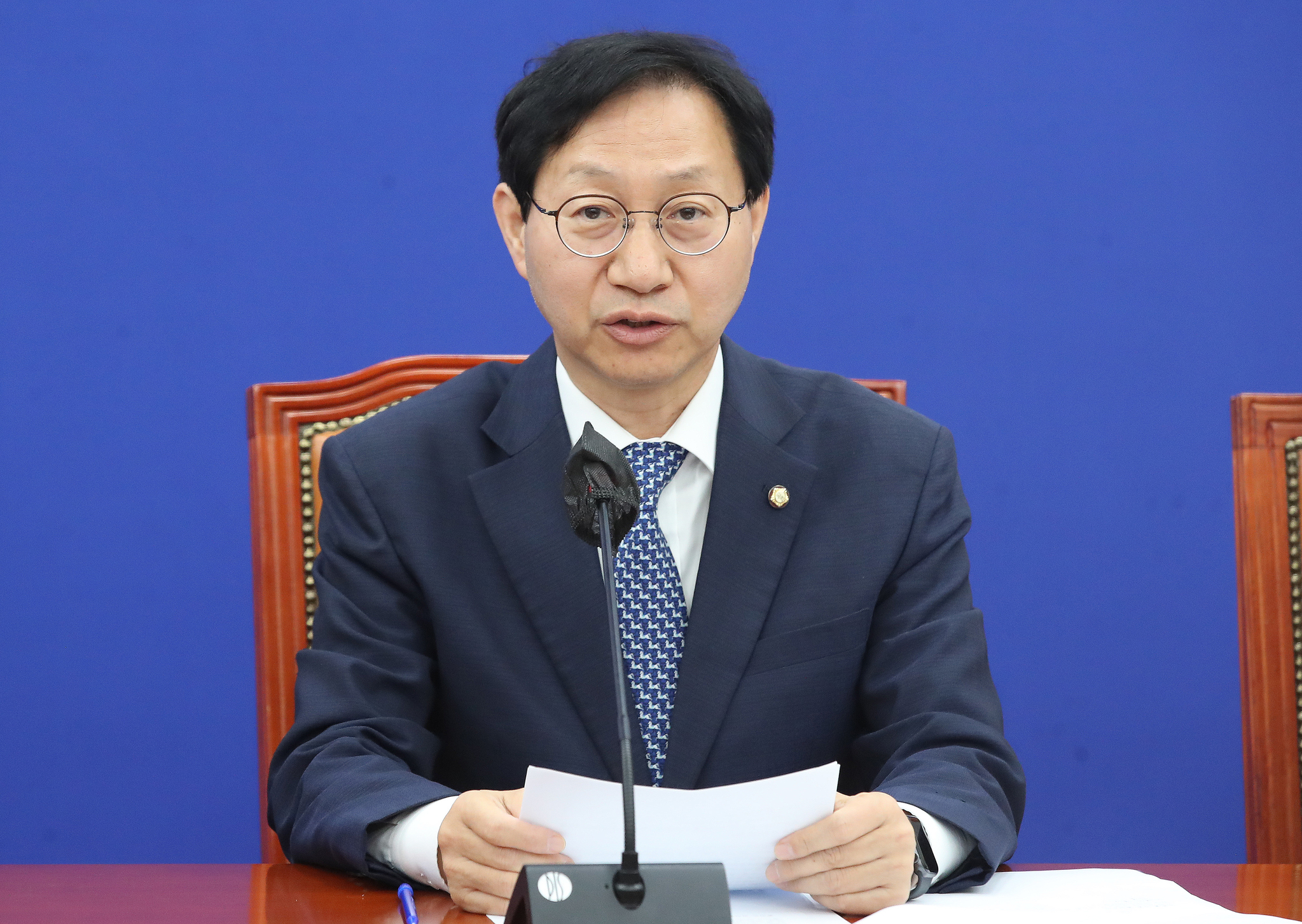 신임 국민연금공단 이사장이 된 김성주 전 의원. 뉴스1