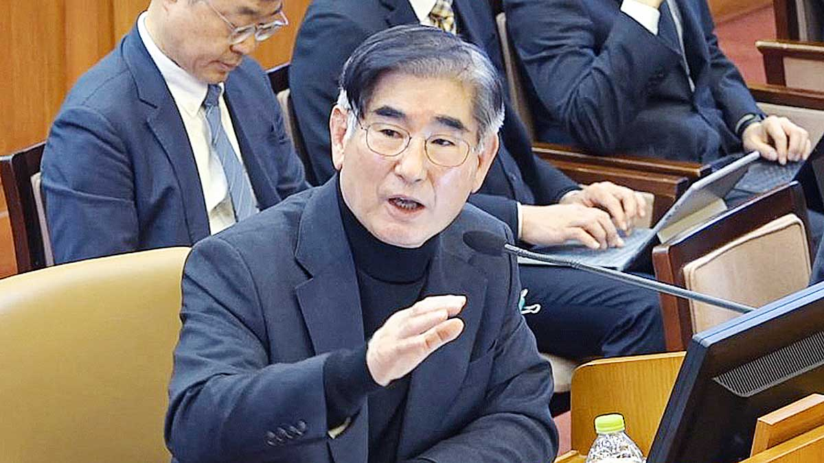 김용현 전 국방부 장관이 지난 1월 23일 오후 서울 종로구 헌법재판소에서 열린 윤석열 대통령 탄핵심판 4차변론에 증인으로 출석해 발언하고 있다. 뉴스1