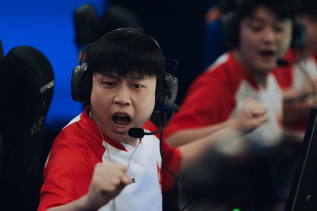 스마일게이트 제공.