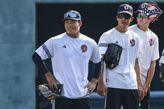두산 베어스 제공