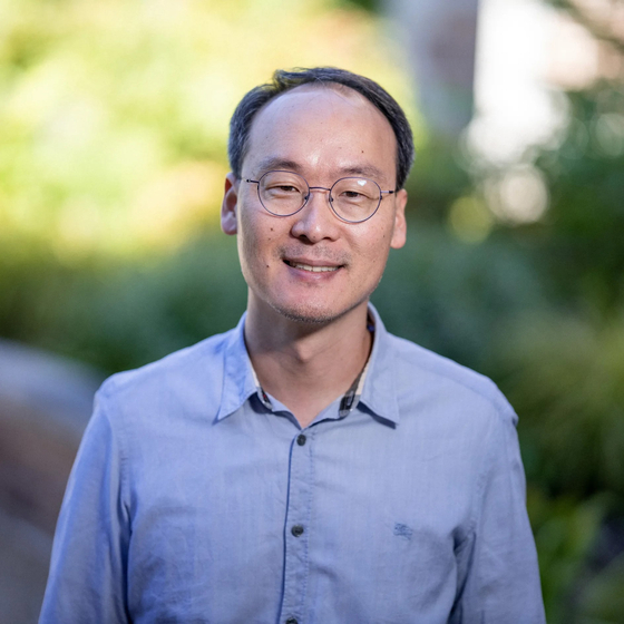 신용석 현대차·기아 HMG경영연구원장은 2025년 연말 정기 인사에서 부사장으로 영입됐다. 미국 세인트루이스 워싱턴대 경제학과에서 교수로 재직했다. 사진 현대차그룹