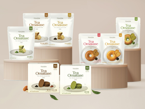 티젠은 프리미엄 차 원료의 풍미를 담은 저당 페어링 스낵 컬렉션 ‘티 오마카세’를 출시했다. 사진 티젠