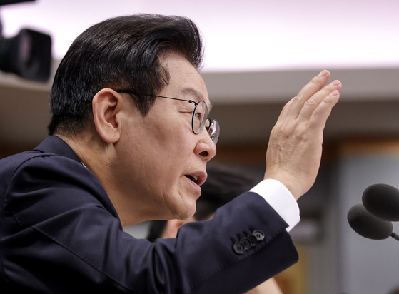 이재명 대통령이 19일 정부서울청사 별관에서 열린 금융위원회·공정거래위원회 업무보고에서 발언하고 있다. 대통령실사진기자단