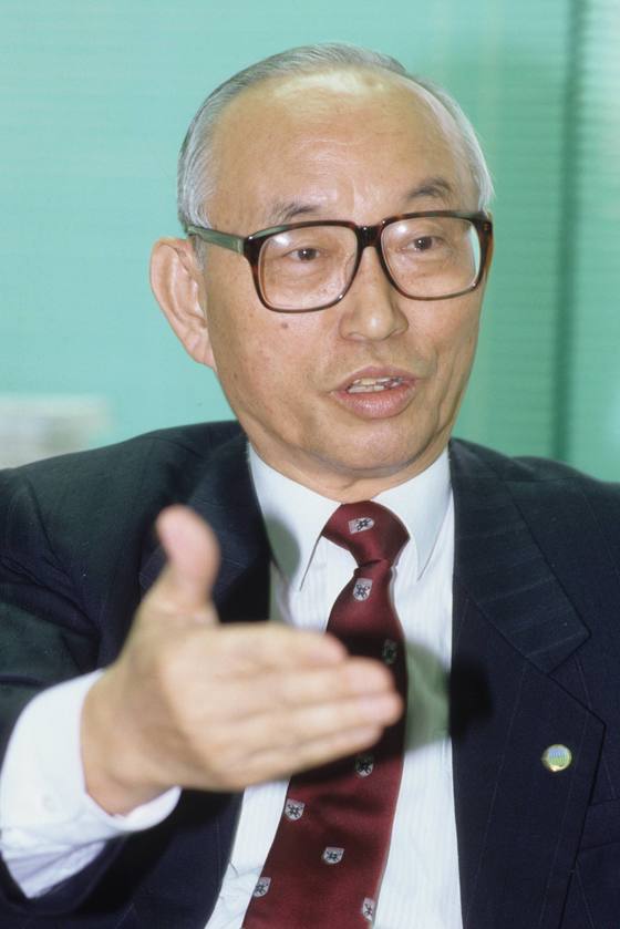 이한빈 전 경제부총리 겸 경제기획원 장관. 중앙포토