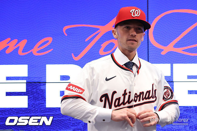 [사진] 워싱턴 블레이크 부테라 감독 ⓒGettyimages(무단전재 및 재배포 금지)