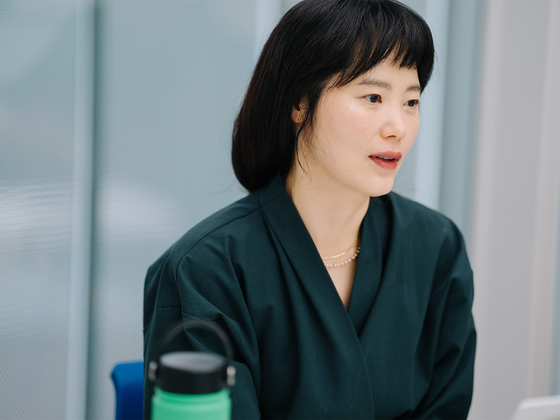 ″혼자 쓰는 서비스가 아니잖아요. 유저가 직접 나서서 설득해도 실망시키지 않는 서비스를 만드는 게 저희 몫이죠.″ 사진 폴인, 송승훈