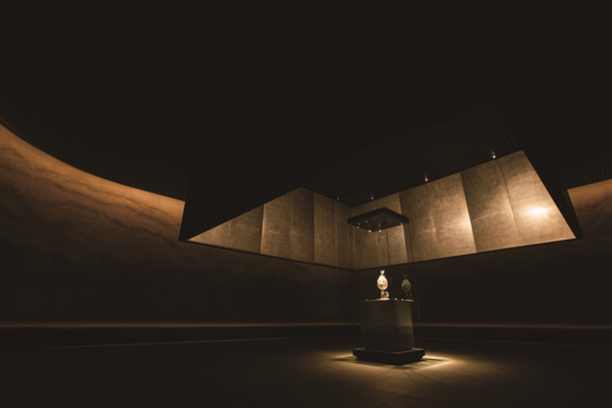 백제금동대향로를 위한 전시실 '백제대향로관'이 23일 상설전시관으로 문을 연다. 사진 국립부여박물관