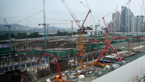 서울 시내 한 아파트 건설 현장의 모습. 연합뉴스
