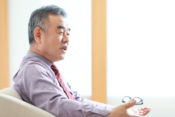 복기대 교수는 “고대사 연구에서 역사학자가 가장 경계해야 할 태도가 ‘올 오어 낫싱(All or nothing)’이다. 지금은 문학이나 예술의 영역이어도, 과학이 더 발달하고 사료가 더 나오면 역사의 영역으로 들어올 수도 있기 때문이다”고 강조했다. 우상조 기자