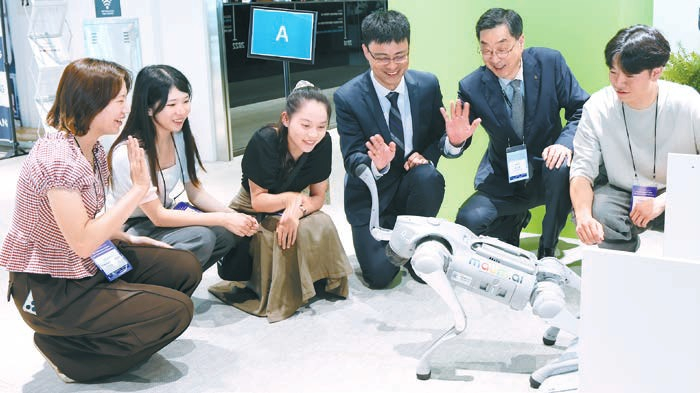 단국대는 교육·연구·행정 전반에 AI를 접목하는 ‘AI·X 캠퍼스’ 전략을 바탕으로 미래 산업 인재를 육성하고 있다. [사진 단국대]