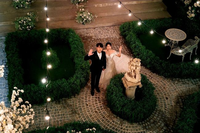 손지환 두산 코치는 오는 28일 ‘품절남’이 된다. 더파티움여의도 그랜드컨벤션홀에서 신부 허정윤 씨와 오후 3시’ 20분 백년가약’을 맺는다. / 손지환 코치