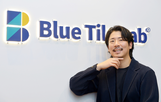 김형우 블루타일랩 대표가 17일 오후 대전 한국전자통신연구원(ETRI) 융합기술연구생산센터에서 중앙일보와 인터뷰 촬영하고 있다.김성태 객원기자.