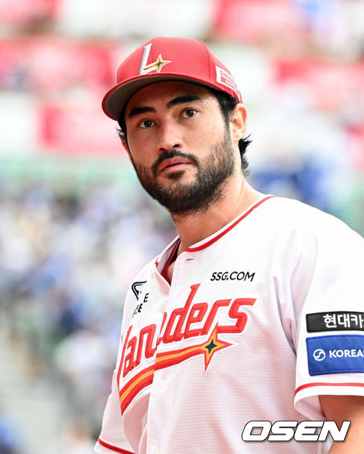 [OSEN=이대선 기자] SSG 화이트 /sunday@osen.co.kr