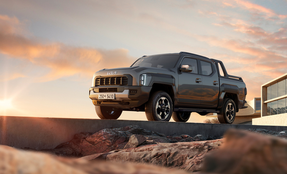 기아가 브랜드 최초의 정통 픽업 ‘더 기아 타스만(The Kia Tasman)’의 사양 구성과 가격을 공개하고 오는 2월 13일부터 계약 시작한다고 12일 한다고 밝혔다. 뉴스1