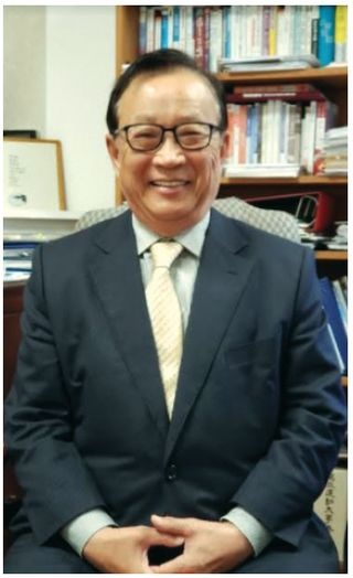 미주 한인 보험 업계의 선구자인 한솔종합보험의 황선철 대표.