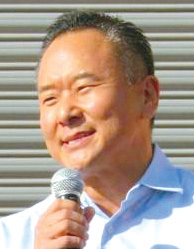 존 이, 향응 의혹에 "내 몫은 내가 지불"