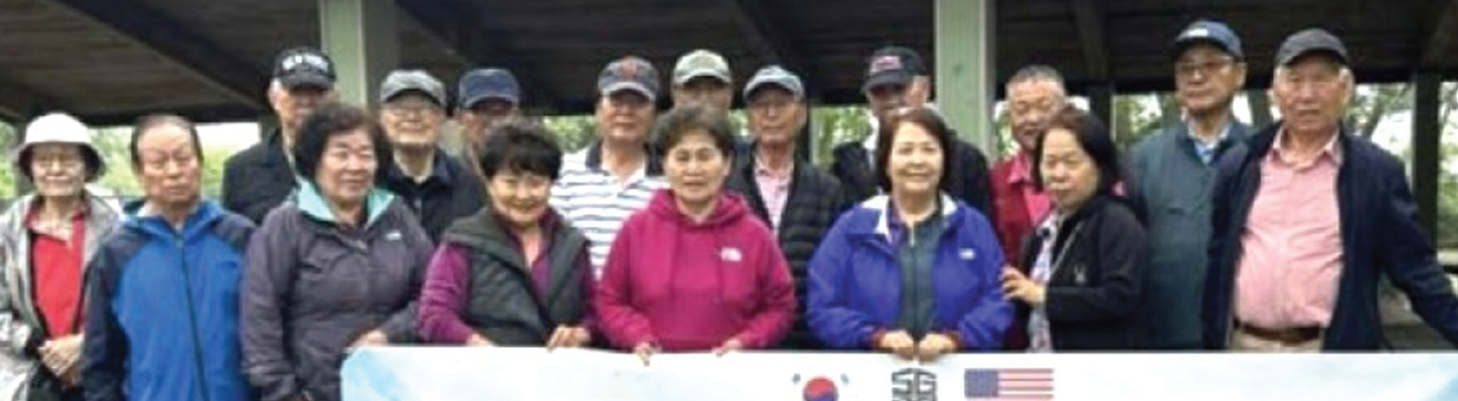 세인트아그네스한인회(회장 민경관)는 지난 9일 뉴욕 롱아일랜드 햄스테드 레이크 주립공원에서 바비큐 파티 야유회를 개최했다. 세인트아그네스한인회는 매년 회원들의 건강과 친목 도모를 위해 야유회를 가지고 있다.  [세인트아그네스한인회]