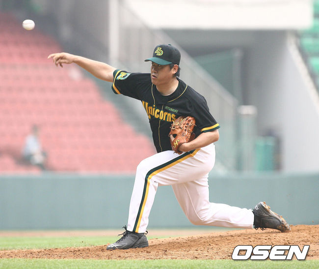 현대 유니콘스 시절 전준호. /OSEN DB