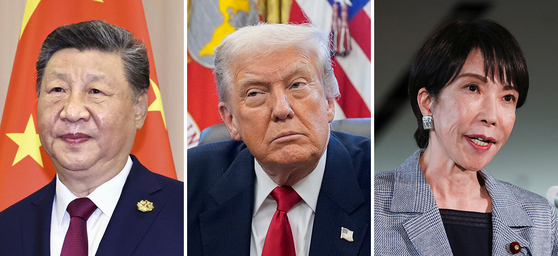 왼쪽부터 시진핑 중국 국가주석, 도널드 트럼프 미국 대통령, 다카이치 사나에 일본 총리. 연합뉴스