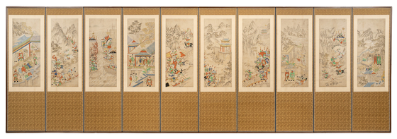 10폭 병풍 형식으로 역사적 사건과 인물을 그려낸 조선 후기의 중요한 그림인 삼국지연의도. 삼국지에 등장하는 적토마는 여포와 관우가 탔던 붉은색 명마로 유명했다. 국립민속박물관