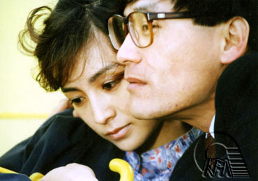 영화 '기쁜 우리 젊은 날' [중앙포토]