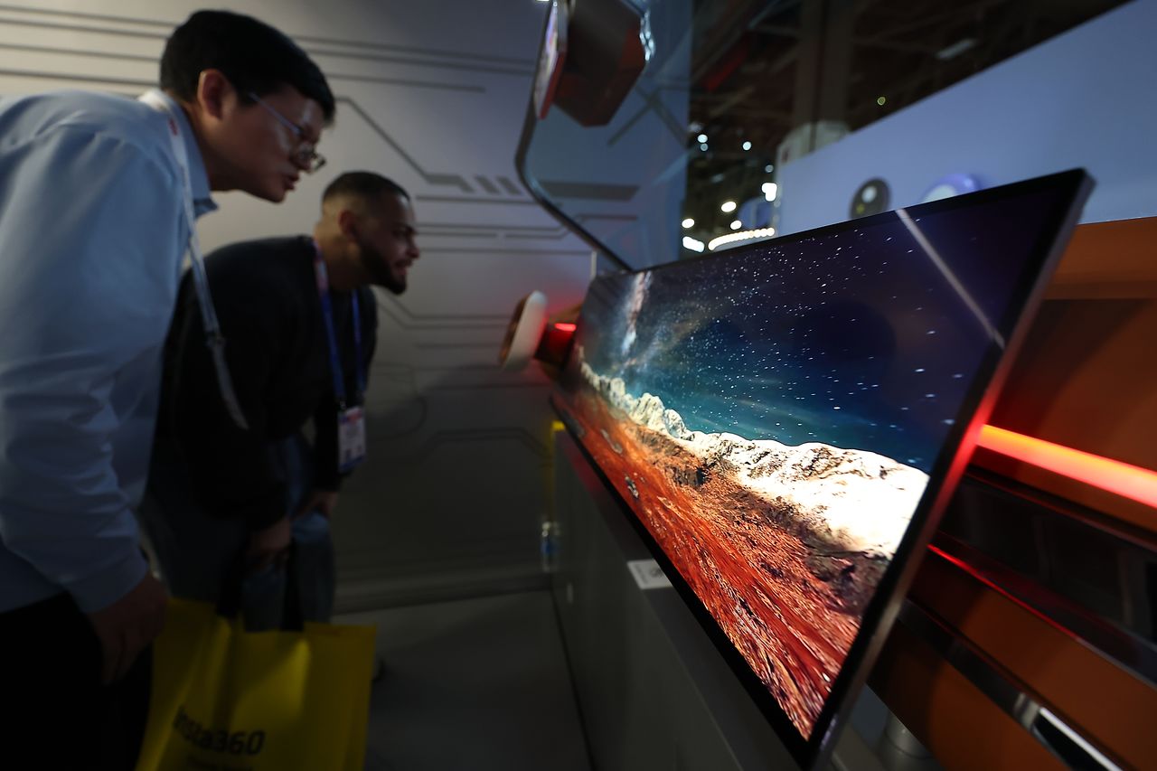 TCL CSOT의 미래형 자동차 대시보드. [연합뉴스]