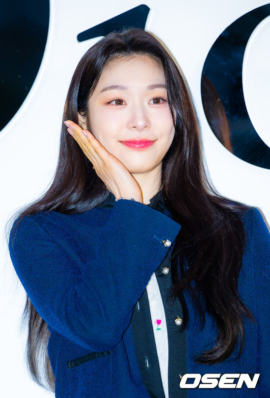 [OSEN=민경훈 기자]피겨여왕 김연아가 7일 오후 서울 성동구 성수동에서 진행된 한 럭셔리 브랜드 행사에 참석했다.이날 행사에는 한소희, 코르티스, 노정의, 세븐틴 민규, 김민주, 김연아, 남주혁이 참석해 자리를 빛냈다.전 피겨선수 김연아가 포즈를 취하고 있다. 2026.01.07 / rumi@osen.co.kr