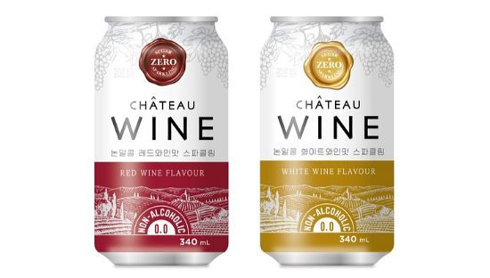 무알코올 주류 인기에 와인도 알코올을 없앤 제품이 등장했다. 웅진식품이 지난해 연말 출시한 무알코올 와인. 사진 웅진식품