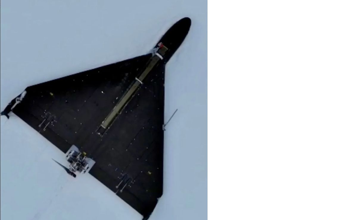 올해 1월 초 러시아가 우크라이나로 날려보낸 이란제 샤헤드-136. 여기엔 휴대용 대공 미사일(MANPADS)이 장착된 모습이 포착됐다. 우크라이나군 엑스(X)