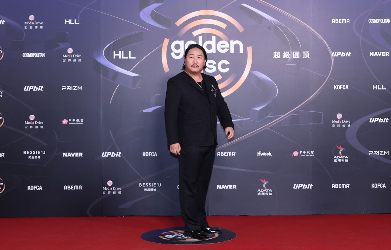 조째즈는 이날 본상 수상자 중 유일한 발라드 가수였다. [사진 HLL중앙]