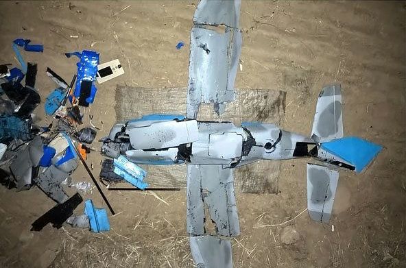 북한 노동신문은 지난해 9월과 지난 4일 한국발 무인기를 북한군이 강제 추락시켰다고 지난 10일 보도했다. 북한 매체가 이날 공개한 무인기 잔해. [노동신문=뉴스1]