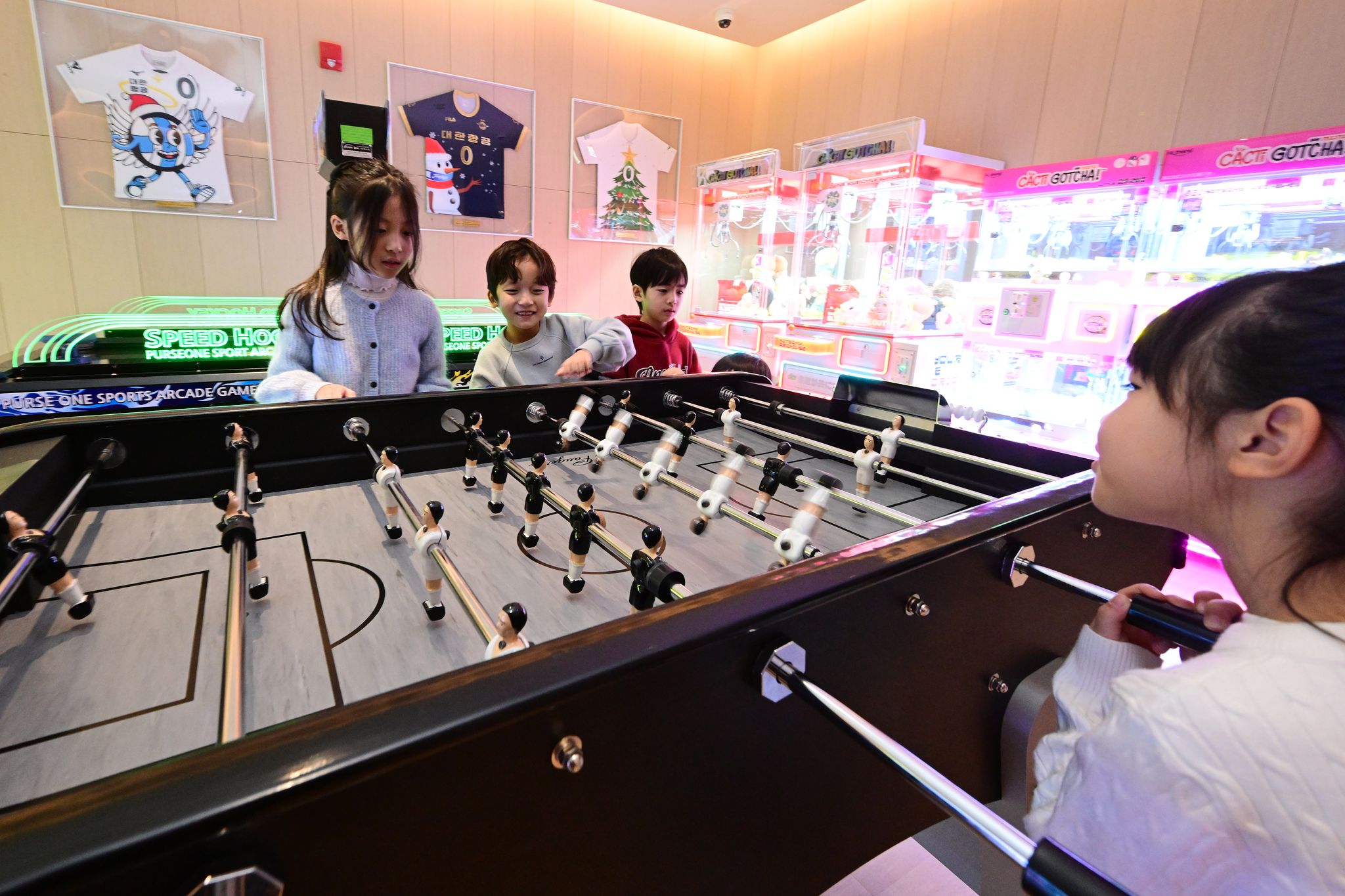 새롭게 마련된 아케이드 룸