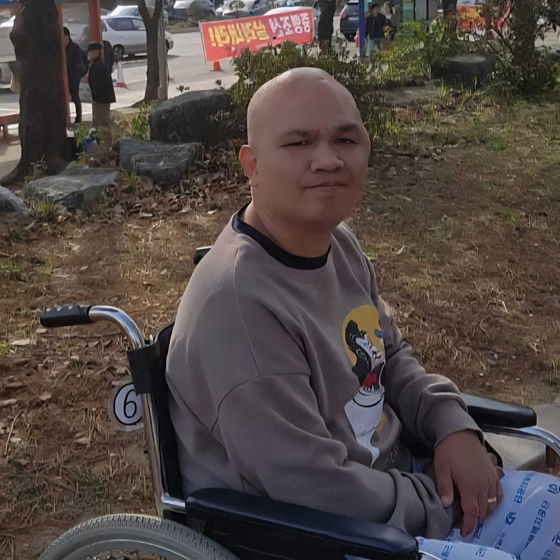 2016년 한국에서 추락 사고를 당한 린돈 델핀. 사진 독자